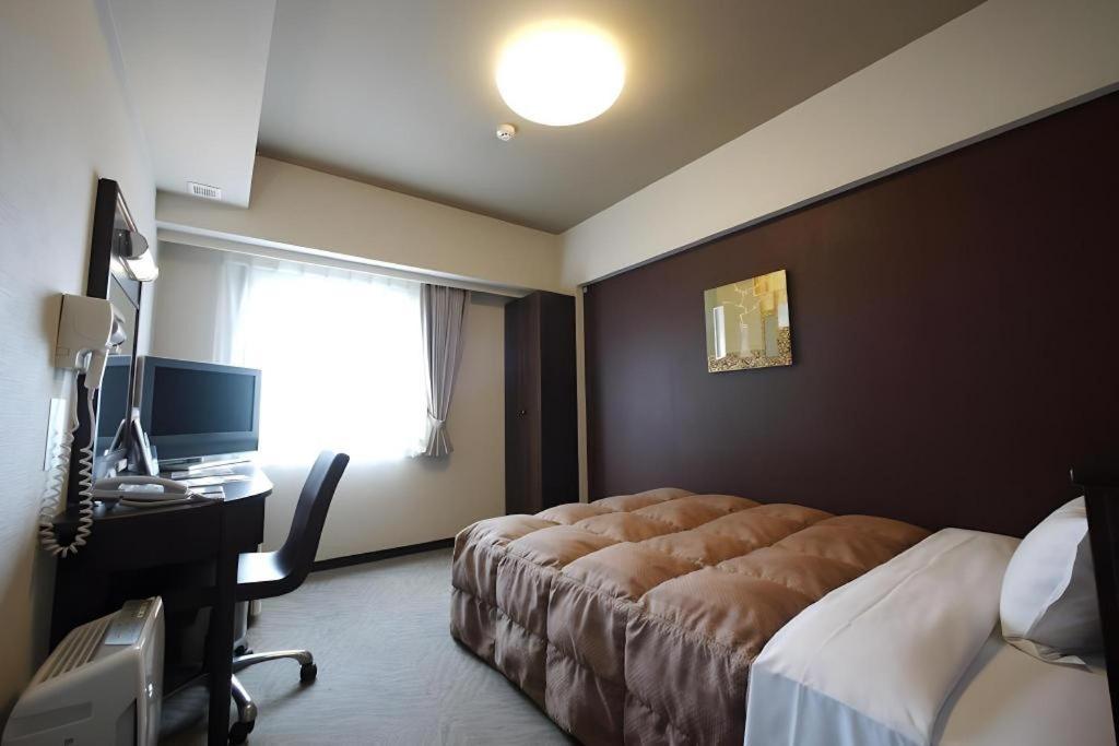 Hotel Route-Inn Hirosaki Ekimae Exterior photo